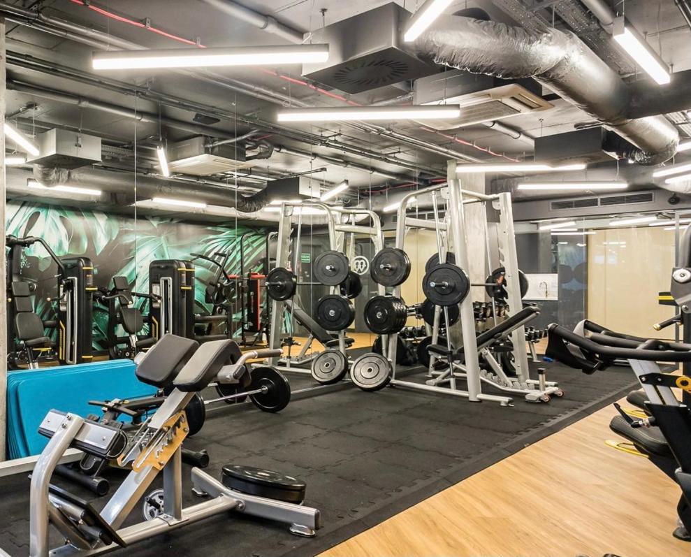 Exclusive 2Br! Apartment In Center +Netflix +Gym Варшава Екстер'єр фото