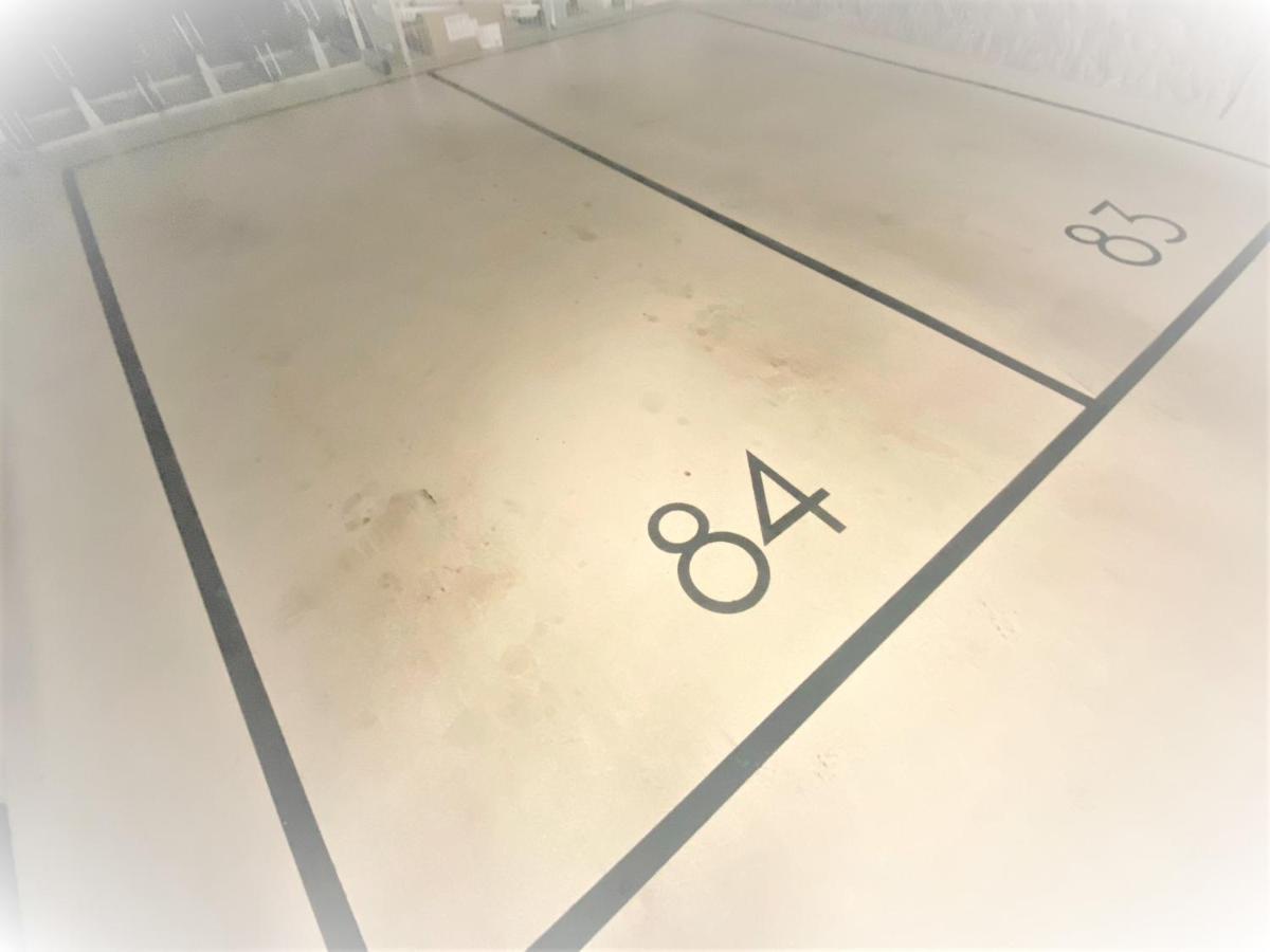 Exclusive 2Br! Apartment In Center +Netflix +Gym Варшава Екстер'єр фото