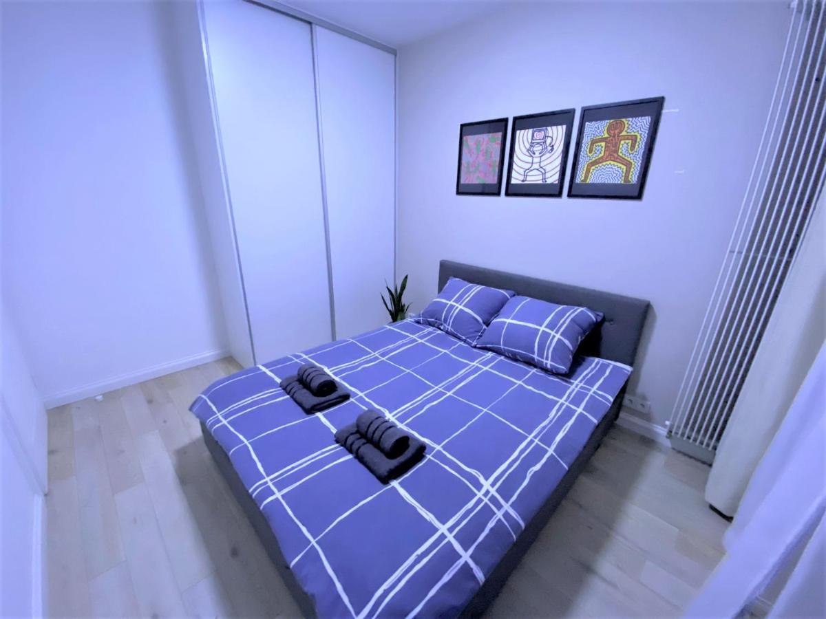 Exclusive 2Br! Apartment In Center +Netflix +Gym Варшава Екстер'єр фото